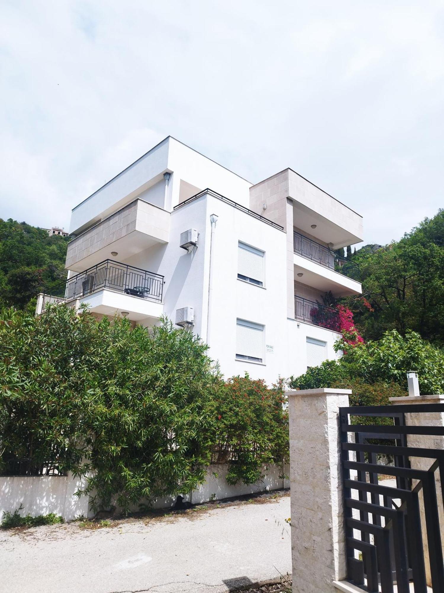 Apartments Villa Simonovic Petrovac Ngoại thất bức ảnh