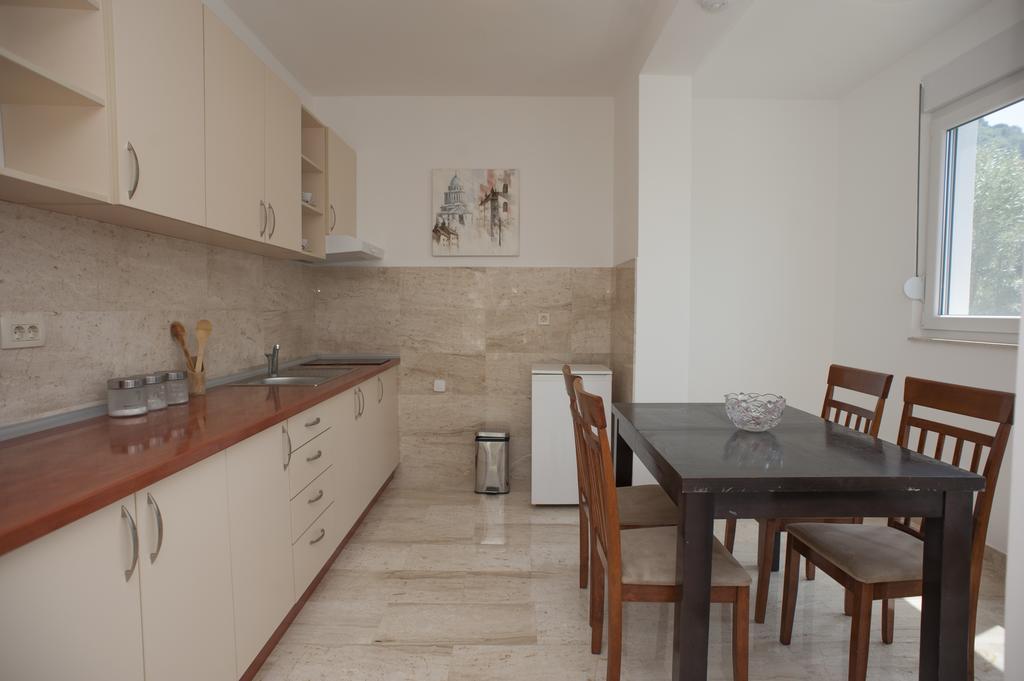 Apartments Villa Simonovic Petrovac Ngoại thất bức ảnh