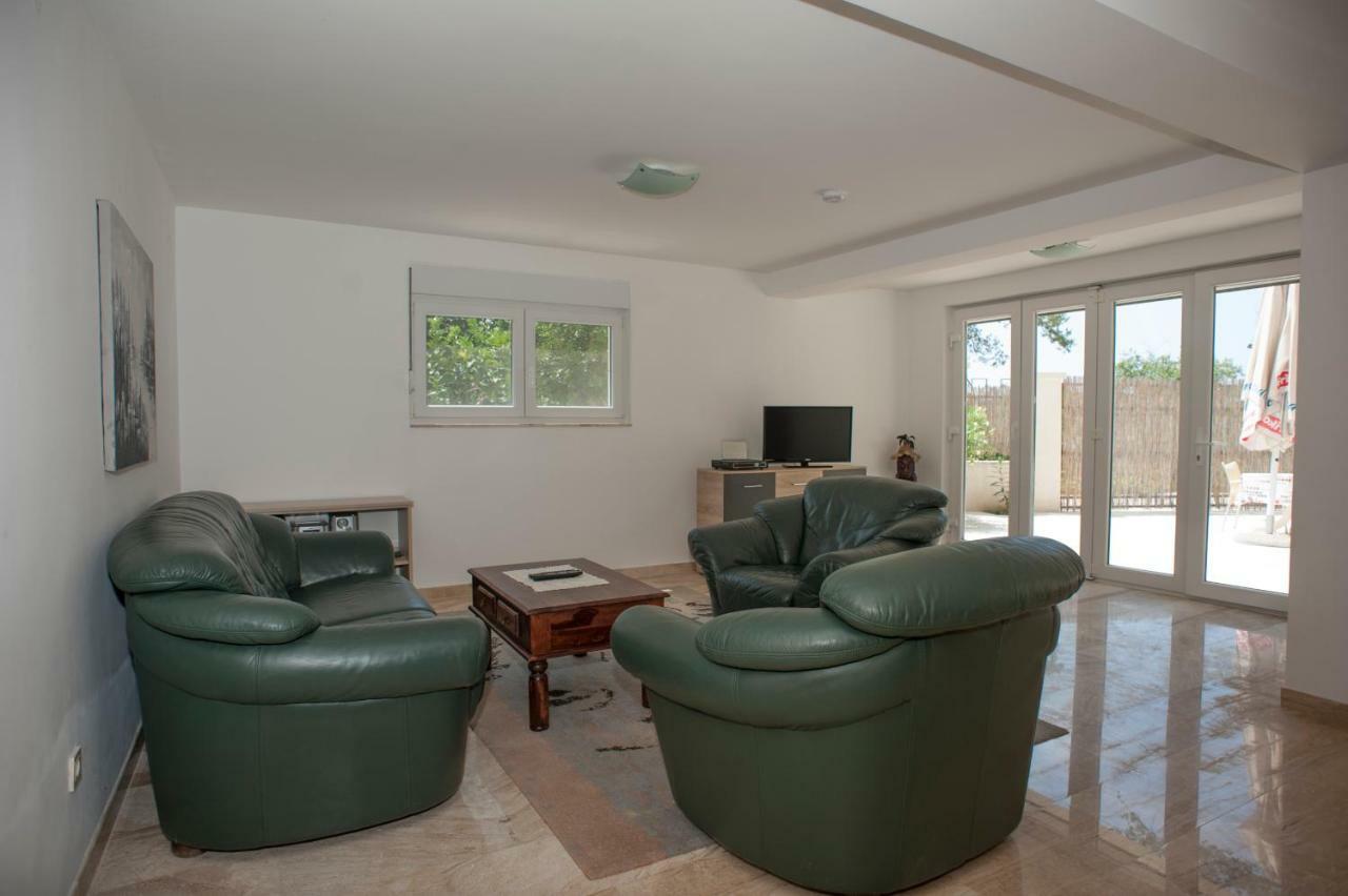 Apartments Villa Simonovic Petrovac Ngoại thất bức ảnh