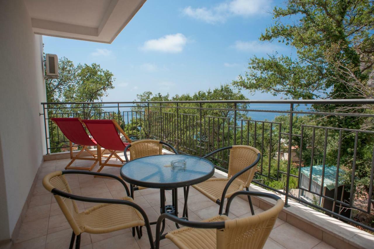 Apartments Villa Simonovic Petrovac Ngoại thất bức ảnh
